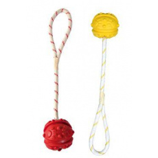 Hračka pes Míč plovoucí na šňůrce 4,5cm/35cm Trixie Hračka pes Míč plovoucí na šňůrce 4,5cm/35cm Trixie